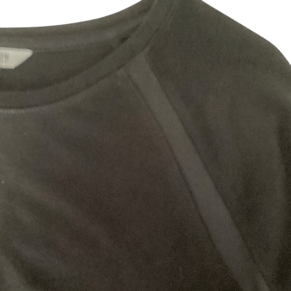 Top Black Kenneth Cole Reaction - Picture 3 of 7